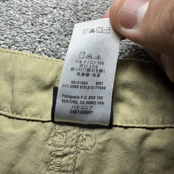 Patagonia Shorts Mens XL Hiking Zip Pocket Patch Pockets 5777586 Super Light - Picture 9 of 10